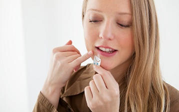 Jak przyspieszyć gojenie opryszczki?