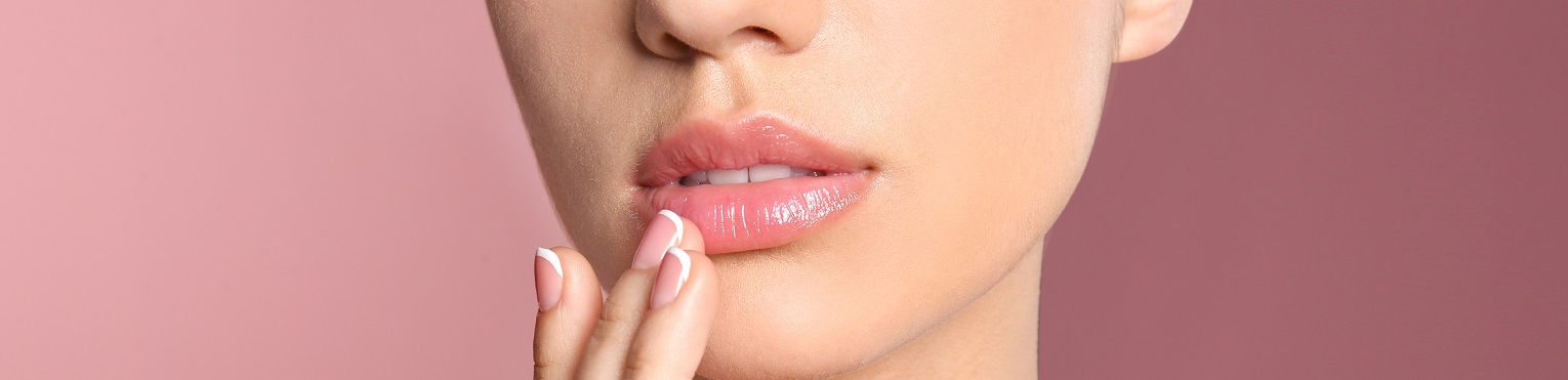 Pielęgnacja ust - sposoby na piękne usta 
